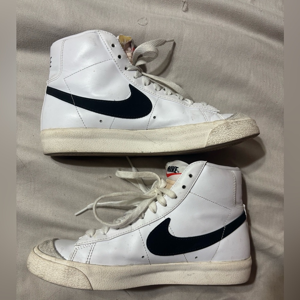Nike White and Black High-Top Sneakers, size 7